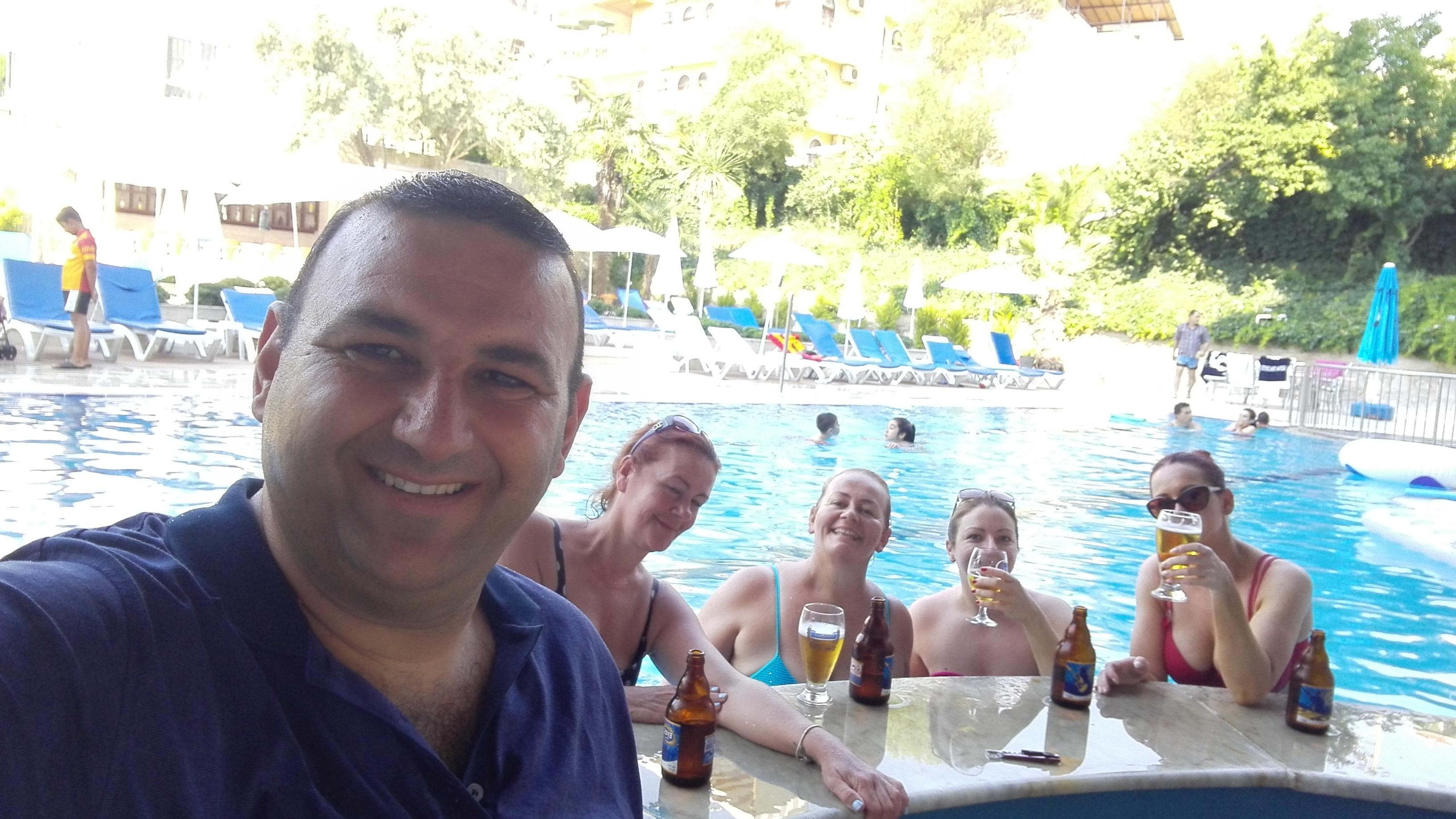 Happy Apart Hotel Kusadası Exteriör bild