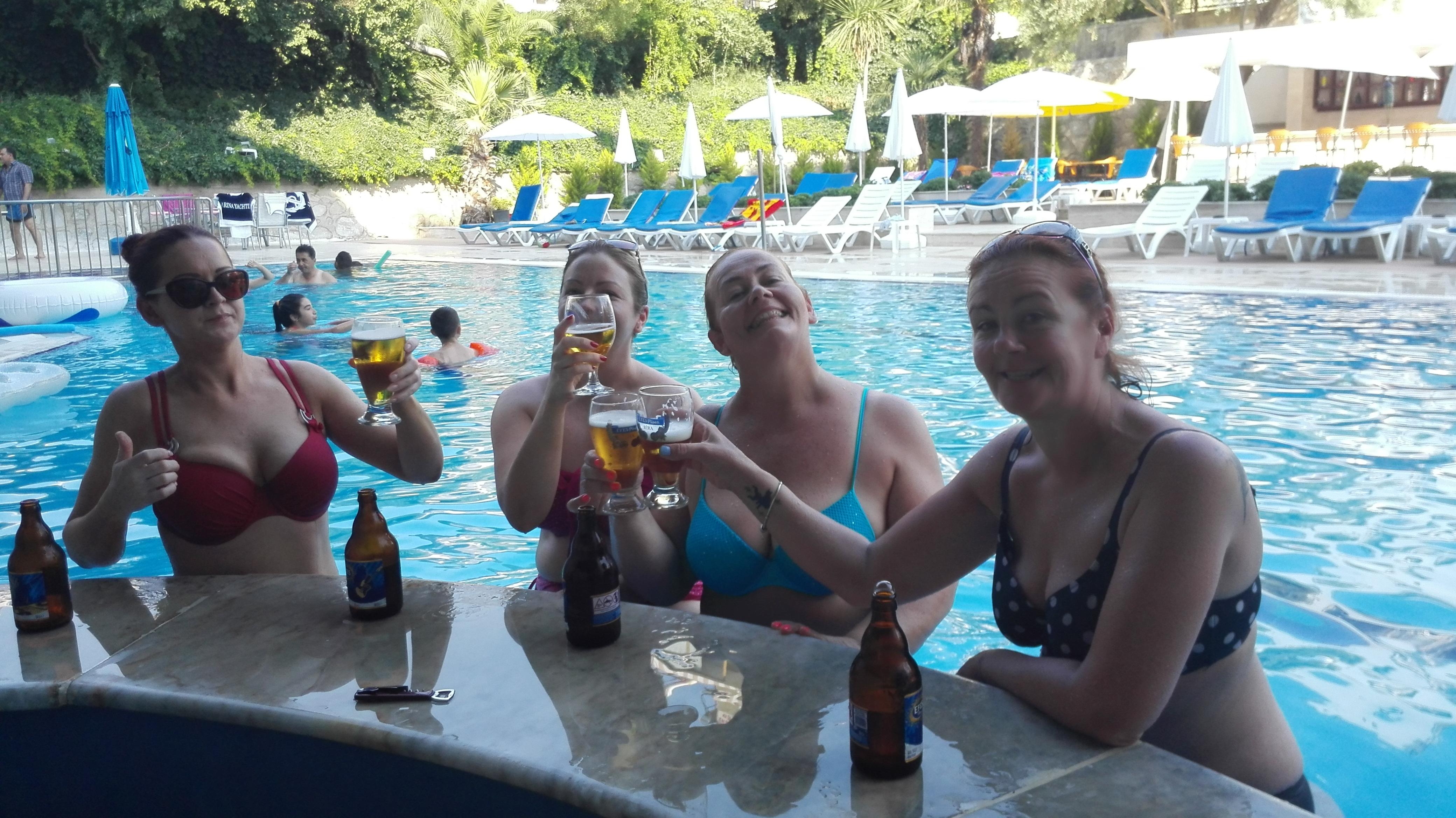 Happy Apart Hotel Kusadası Exteriör bild