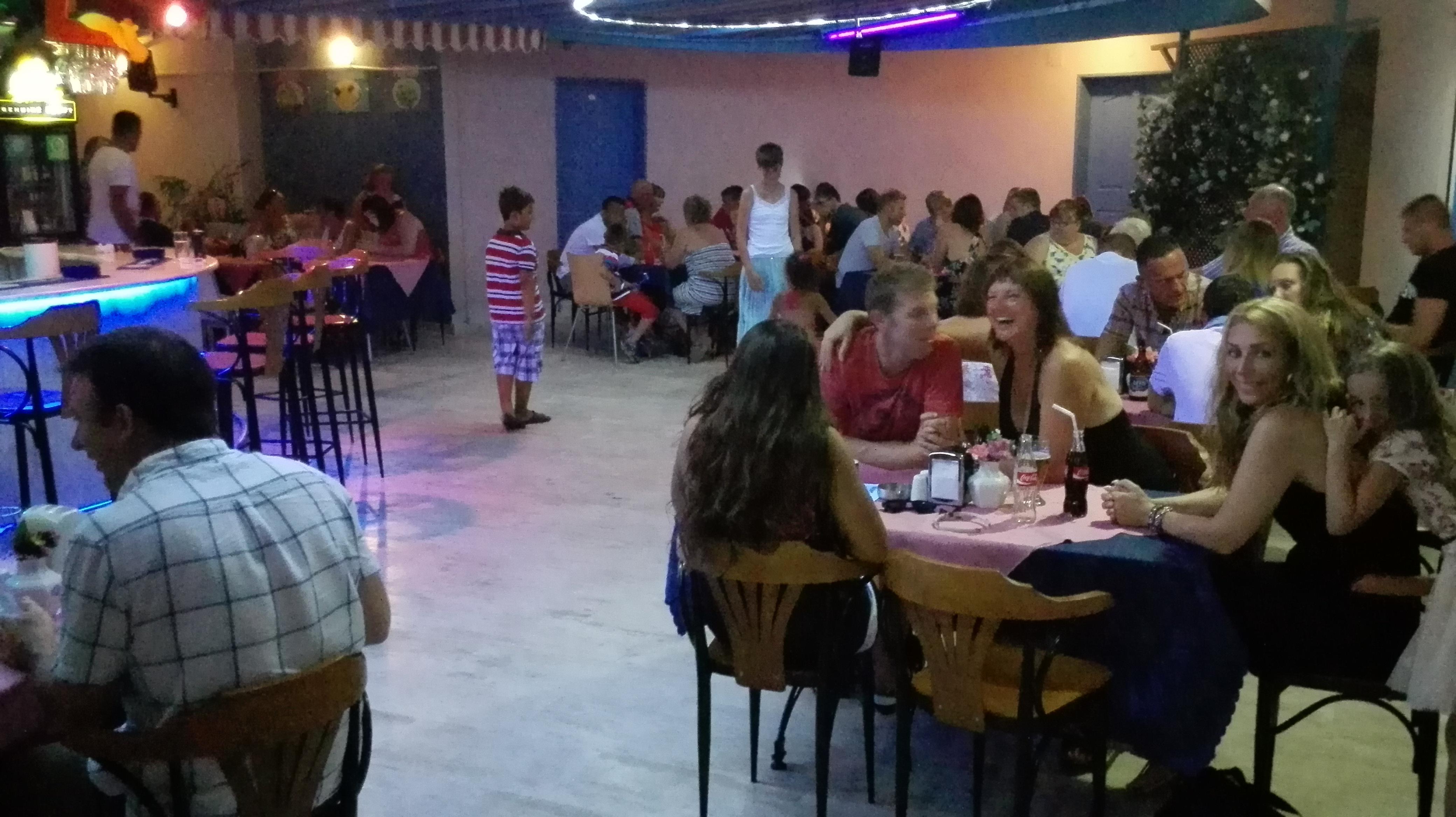 Happy Apart Hotel Kusadası Exteriör bild