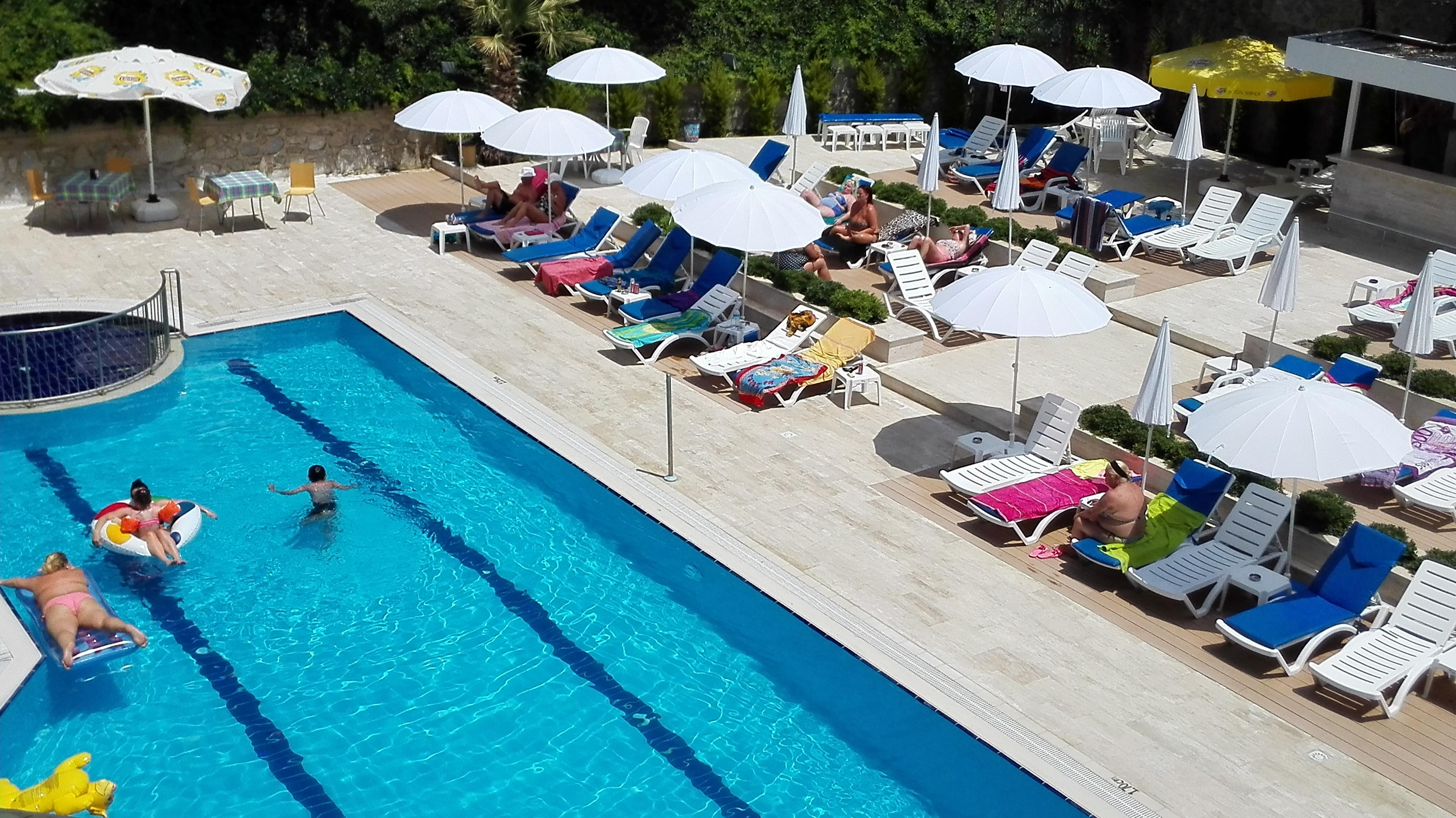 Happy Apart Hotel Kusadası Exteriör bild