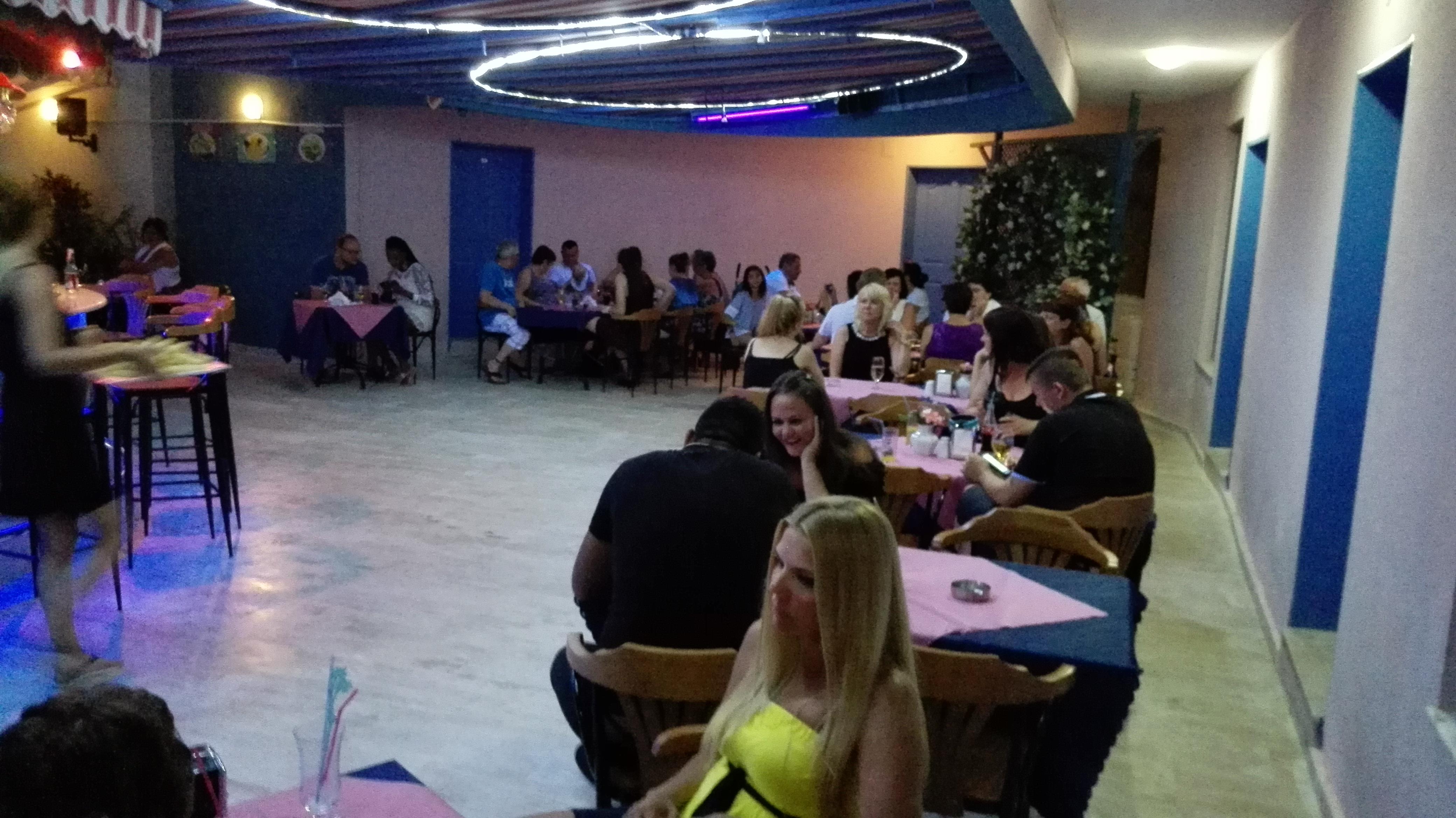 Happy Apart Hotel Kusadası Exteriör bild