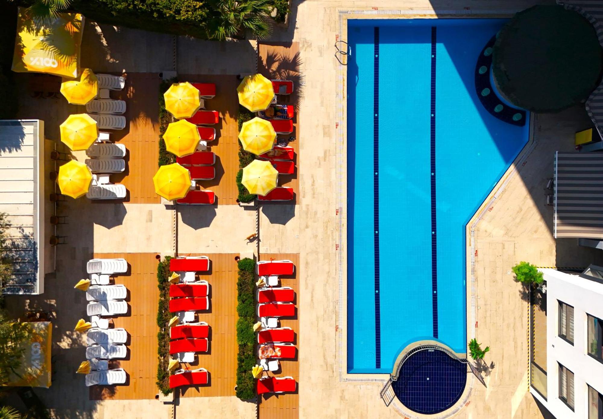 Happy Apart Hotel Kusadası Exteriör bild